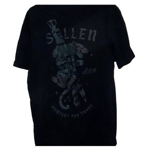 Sullen Art Co. T-Shirt - L